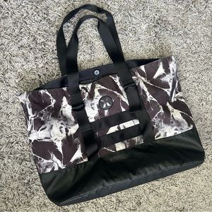 HURLEY TOTE